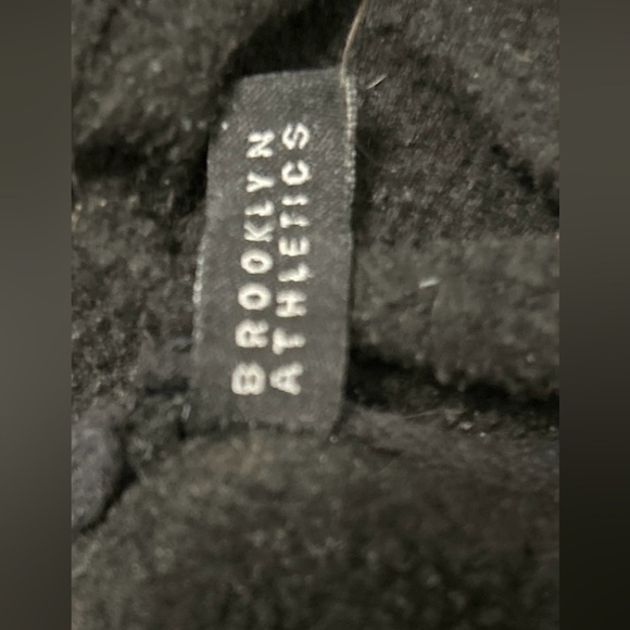 BROOKLYN ATHLETICS BKLYN
MARL BLACK TAG=MED MEASURES EX SM-SM PERFORMANCE HOODIE - Picture 9 of 11